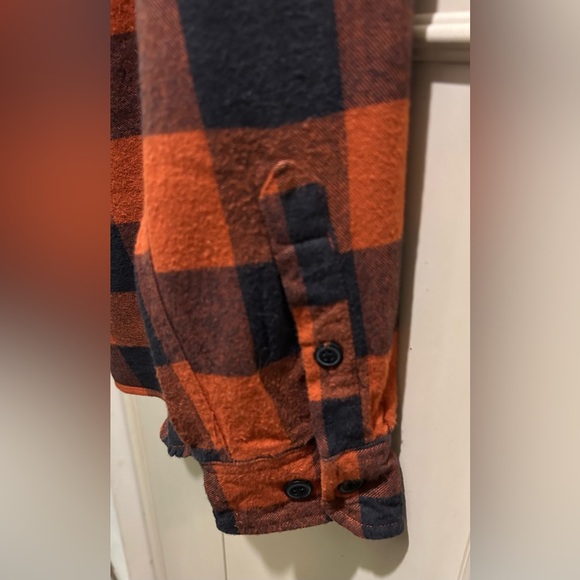 Cactus Man Ricky Singh Red Plaid Flannel Hoodie - Size S - Picture 5 of 9